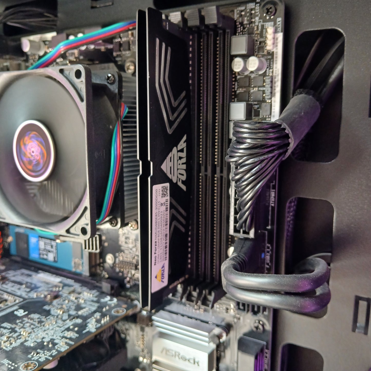 iBuyPower Slate MR2140 Ryzen 5 5600 8GB RAM 500GB GeForce GTX 1650