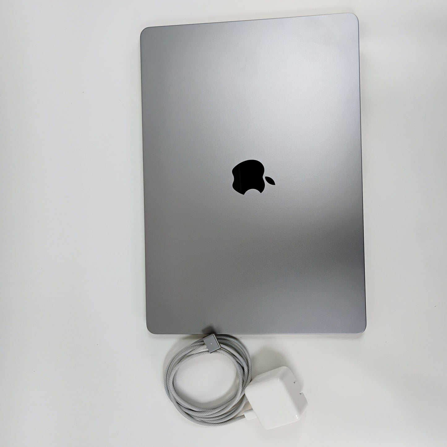 2023 Apple MacBook Air 15.3" M2 10C GPU 3.5GHz 8GB RAM 512GB SSD A2941