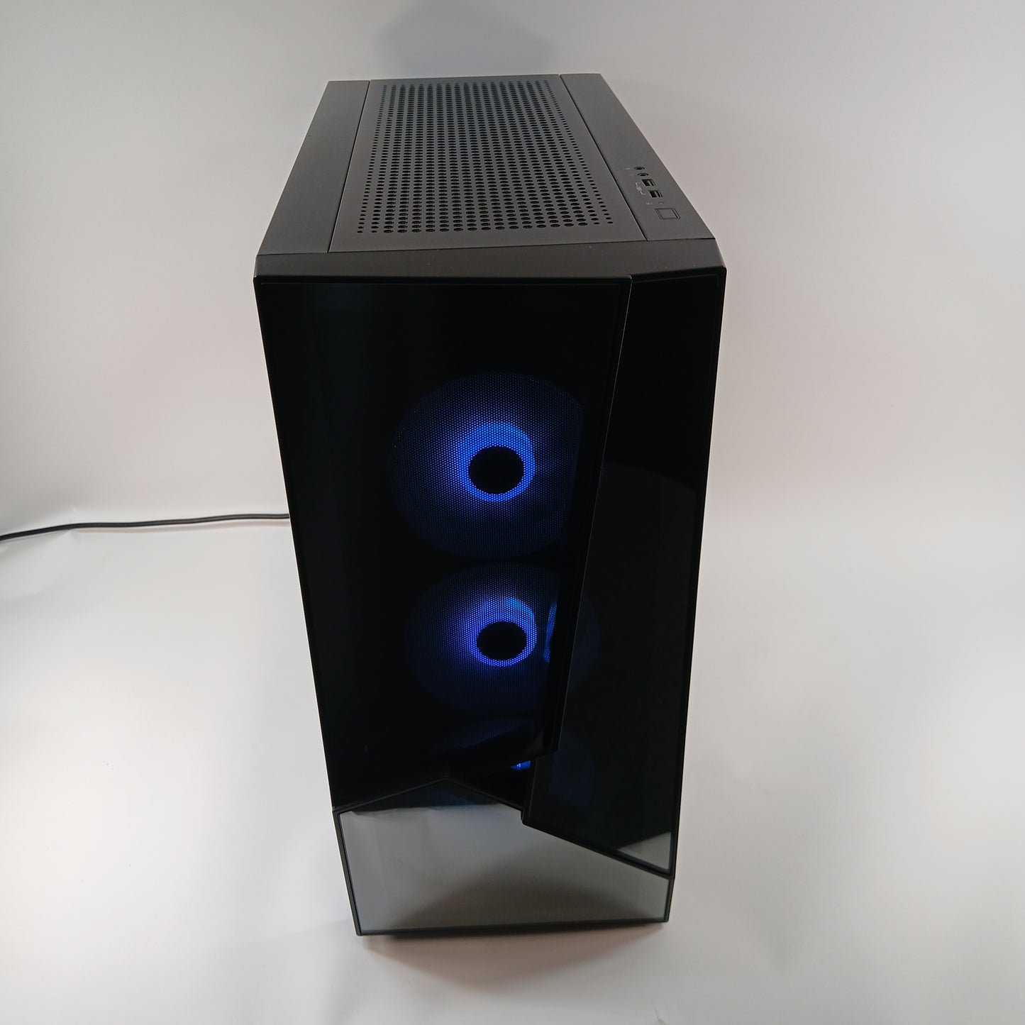 iBuyPower Slate MR2140 Ryzen 5 5600 8GB RAM 500GB GeForce GTX 1650