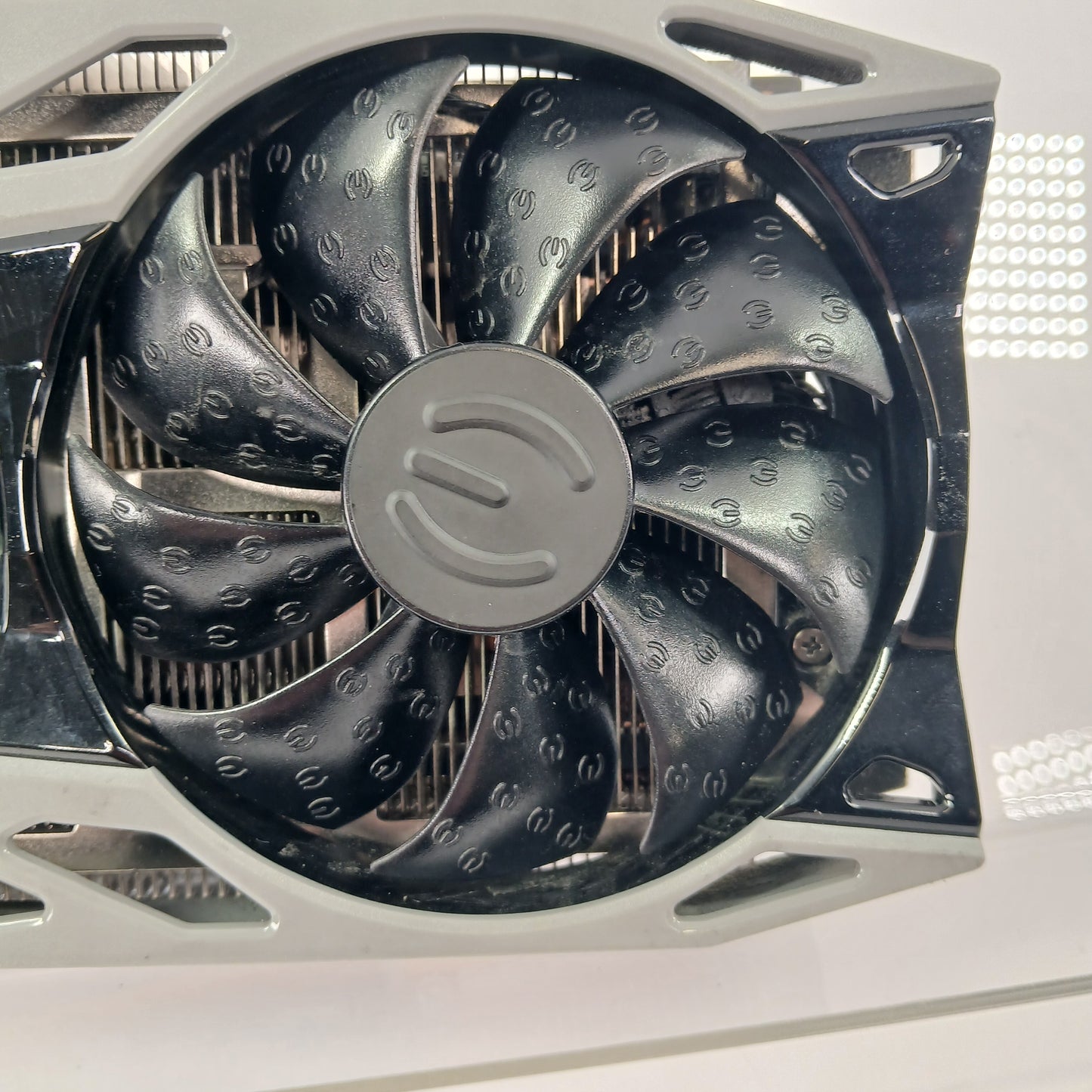 EVGA GeForce RTX 2060 6GB GDDR6 Graphics Card 06G-P4-2066-KR