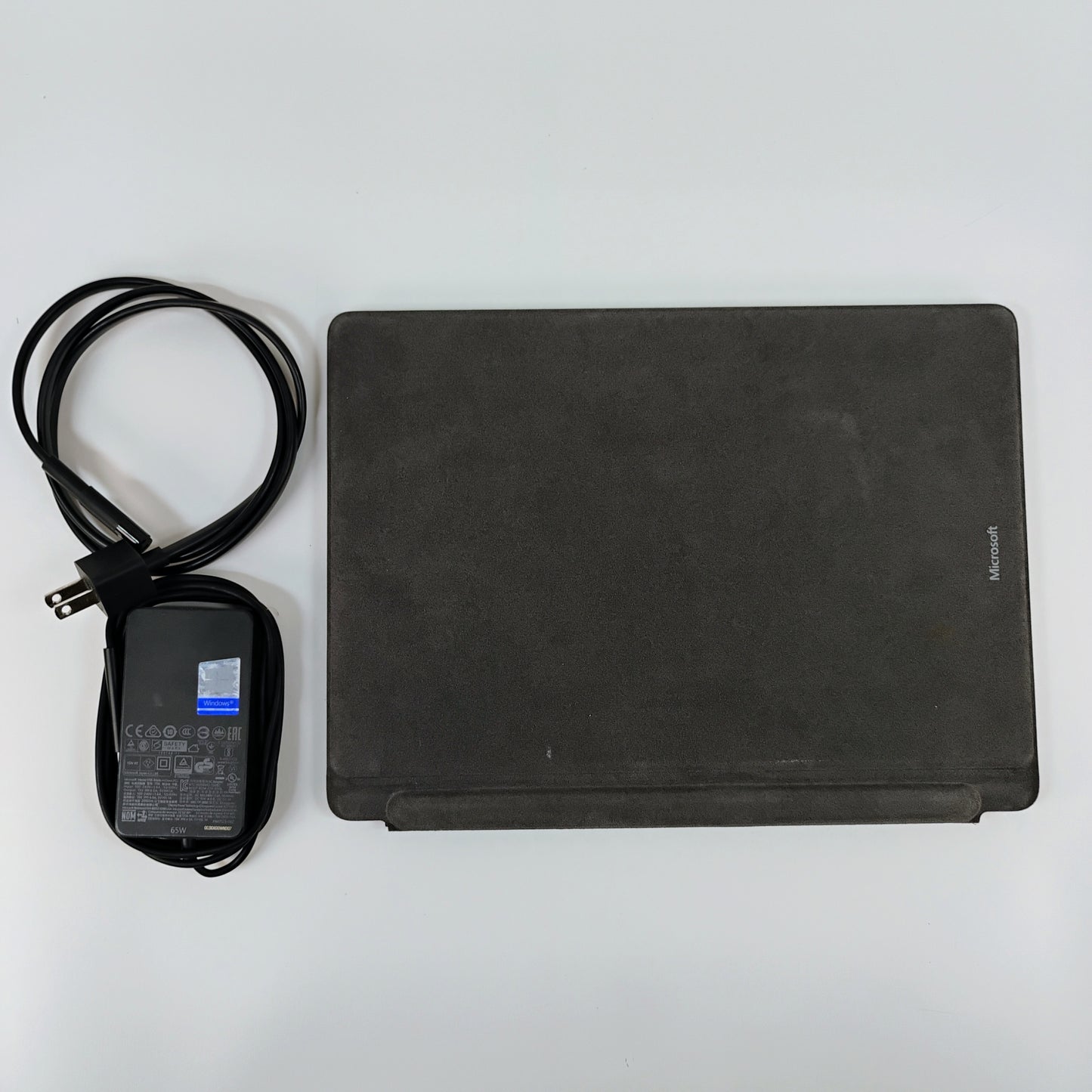 Microsoft Surface Pro X 1876 13" SQ1 3.0GHz 8GB RAM 128GB SSD SQ1 Adreno 685