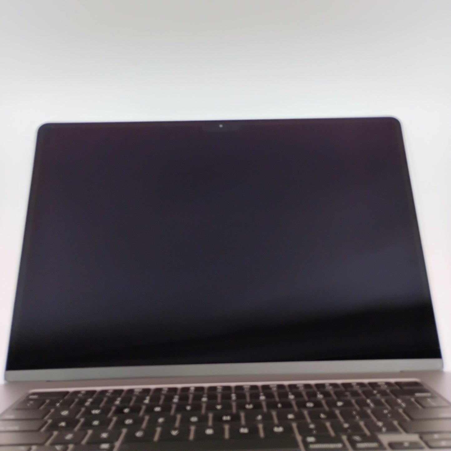 2023 Apple MacBook Air 15.3" M2 10C GPU 3.5GHz 8GB RAM 512GB SSD A2941