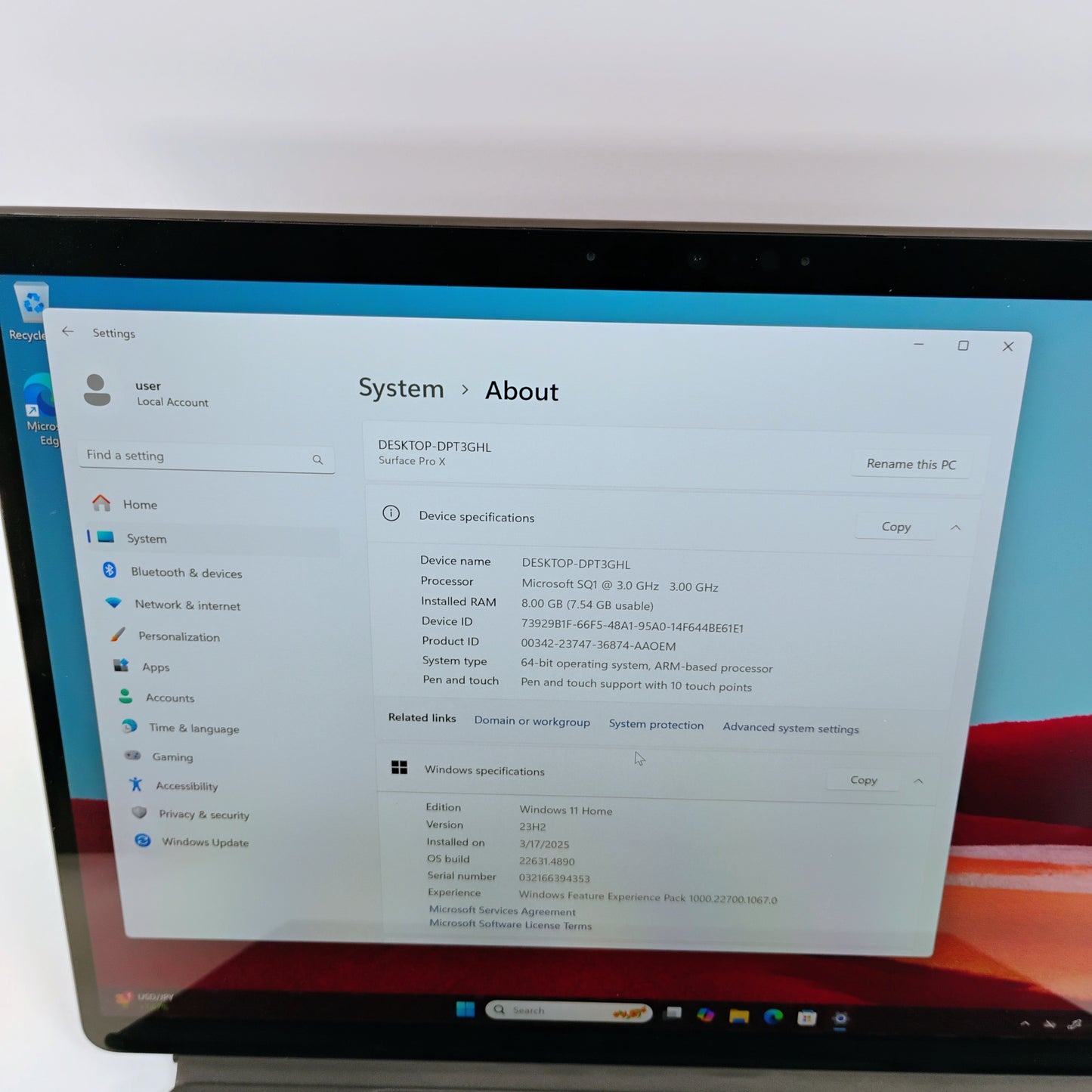 Microsoft Surface Pro X 1876 13" SQ1 3.0GHz 8GB RAM 128GB SSD SQ1 Adreno 685