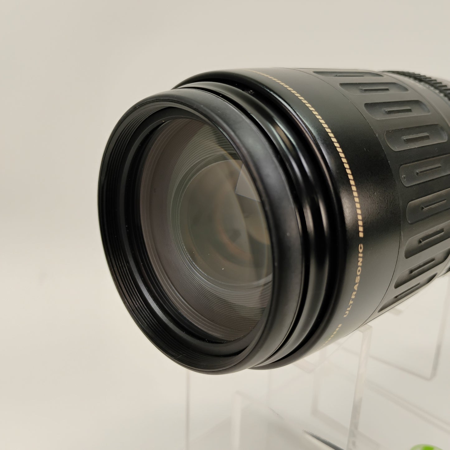 Canon EF Zoom Lens 100-300mm f/4.5-5.6