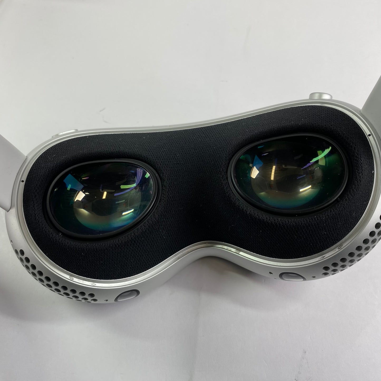 Apple Vision Pro 256GB VR System A2117