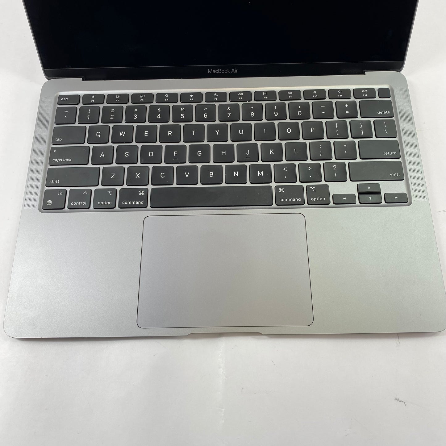 2020 Apple MacBook Air 13.3" M1 7C GPU 3.2GHz 8GB RAM 256GB SSD A2337