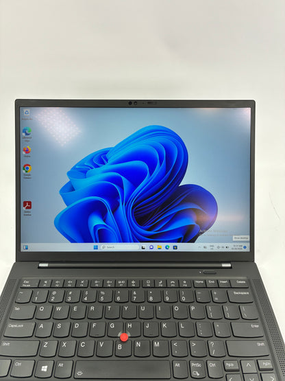 Lenovo ThinkPad X1 Carbon Gen 9 14" i5-1145G7 2.6GHz 16GB RAM 256GB SSD