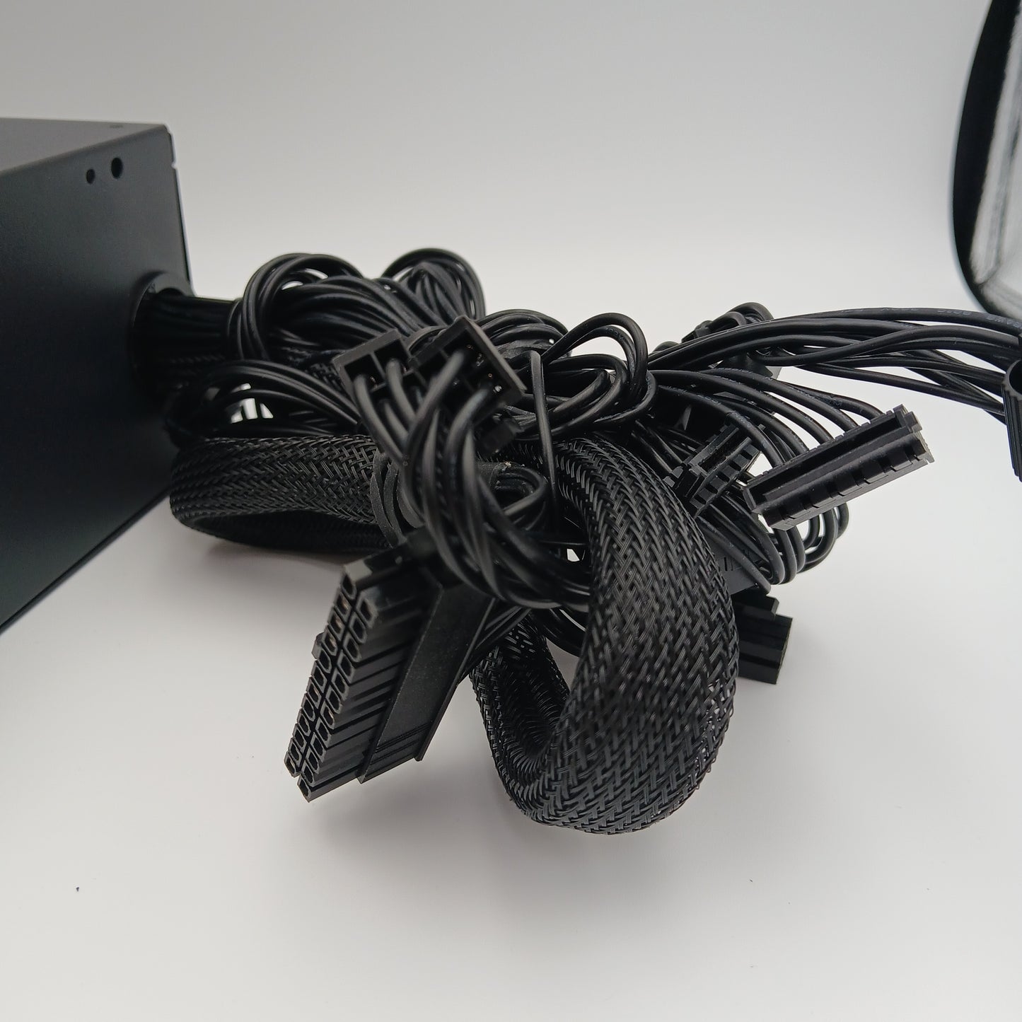 High Power 600W HP1-J600GD-F12S 80 Plus Gold Non Modular Switching Power Supply