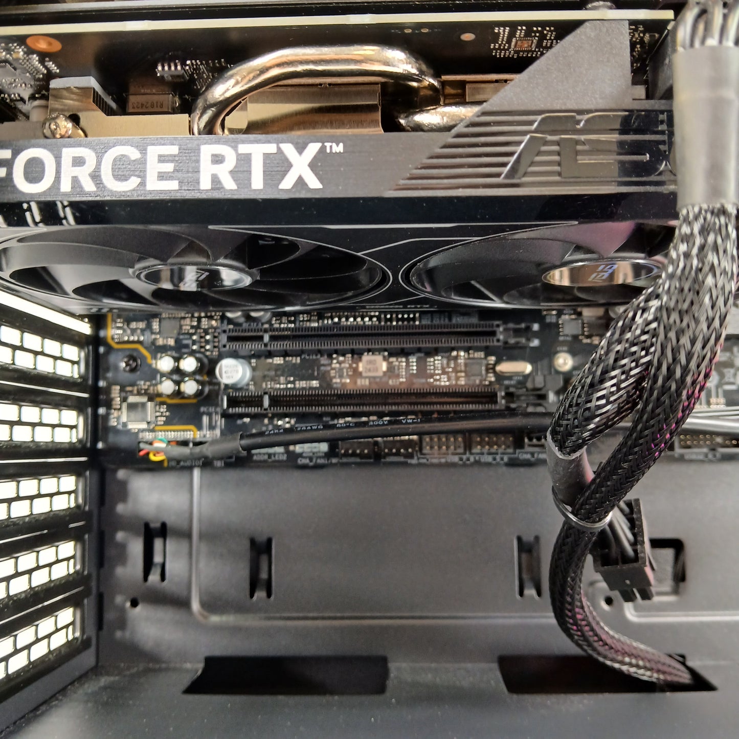 CyberPower C-Series Ryzen 7 8700F 4.10GHz 16GB RAM 2TB SSD ASUS GeForce RTX 4060